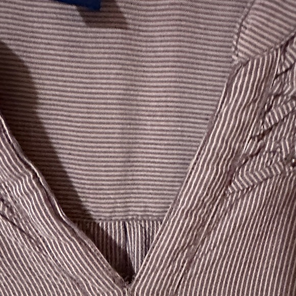 Bandolino‎ Women's Mauve Blouse - Picture 6 of 16